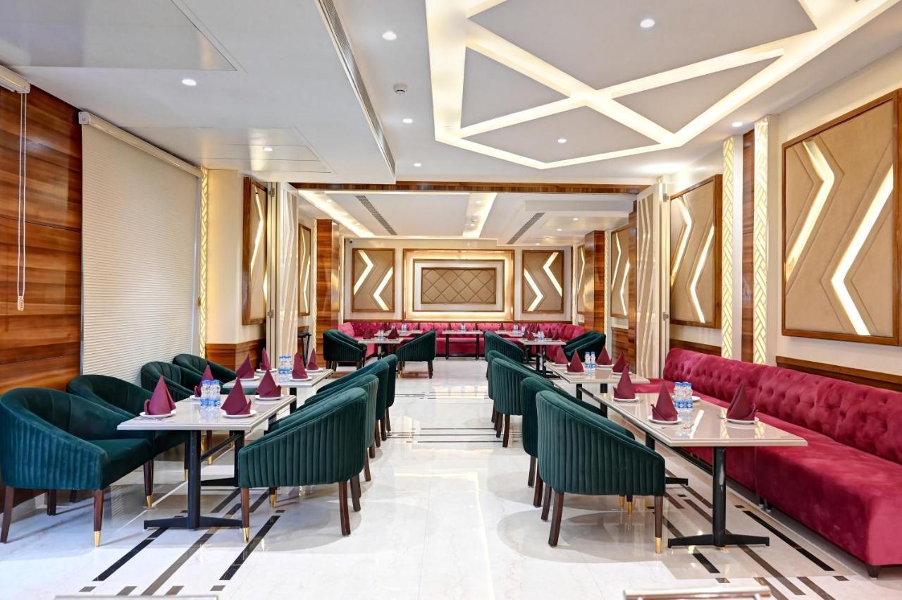 Hotel Classio Royale Amritsar Bagian luar foto