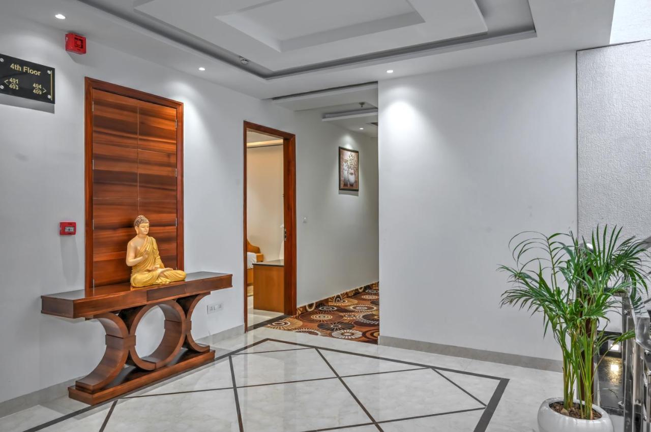 Hotel Classio Royale Amritsar Bagian luar foto