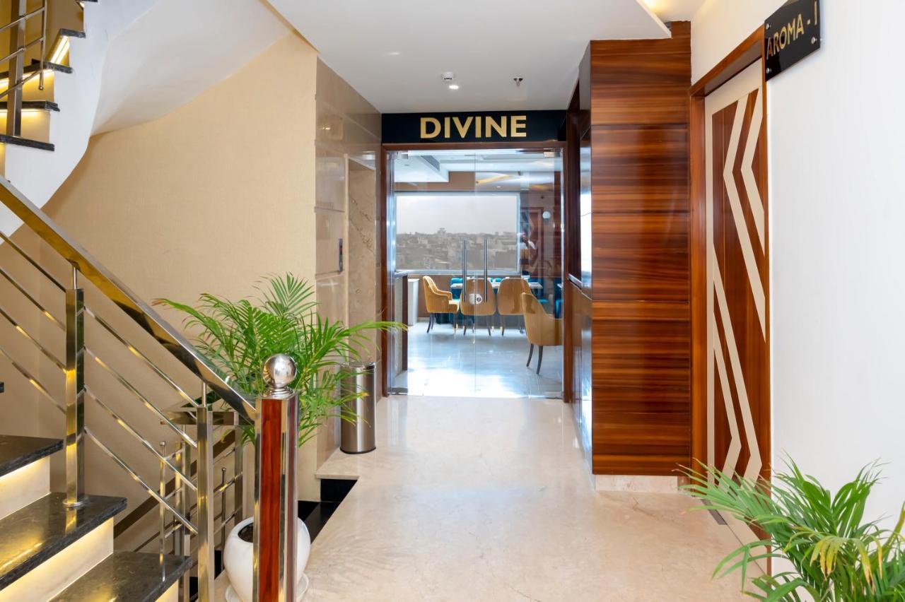 Hotel Classio Royale Amritsar Bagian luar foto
